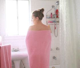 big tity gif|towel drop. : r/BiggerThanYouThought